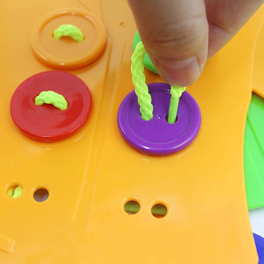 Buttons Threading Toy